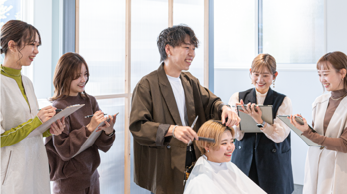 キャリアのある各分野のスペシャリストが講師！