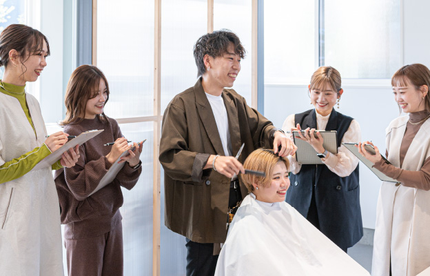 キャリアのある各分野のスペシャリストが講師！